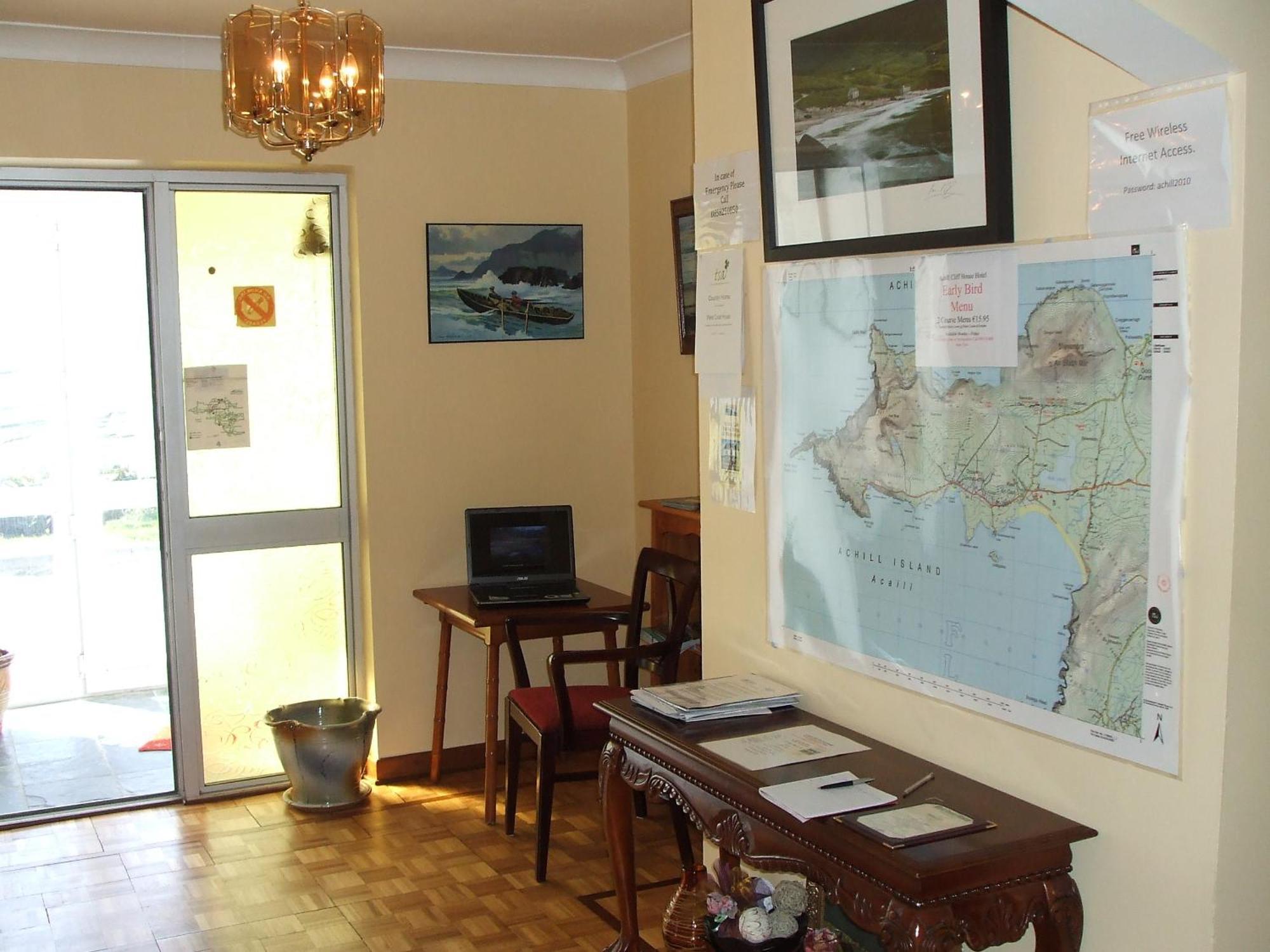 Achill West Coast House Bed and Breakfast Dooagh Buitenkant foto