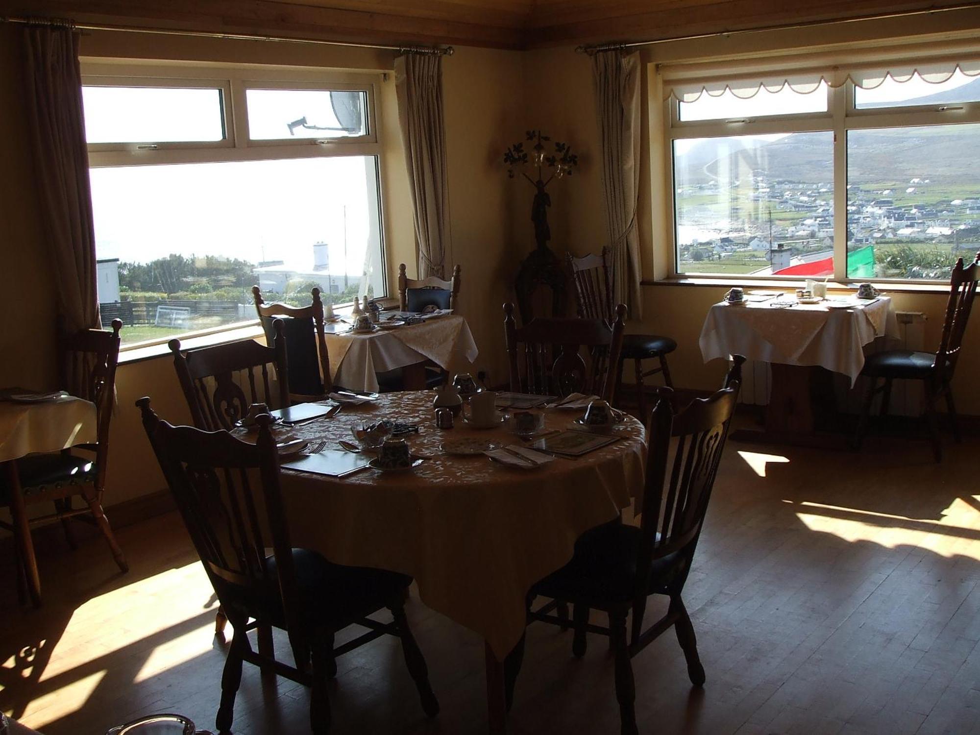 Achill West Coast House Bed and Breakfast Dooagh Buitenkant foto