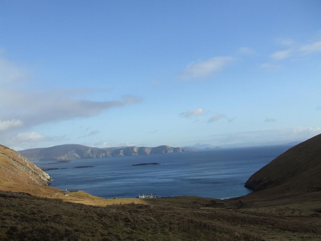 Achill West Coast House Bed and Breakfast Dooagh Buitenkant foto