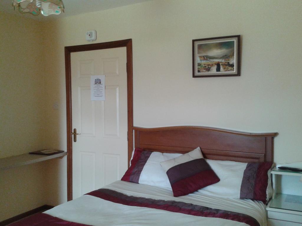 Achill West Coast House Bed and Breakfast Dooagh Buitenkant foto