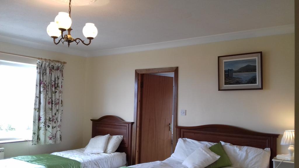 Achill West Coast House Bed and Breakfast Dooagh Buitenkant foto