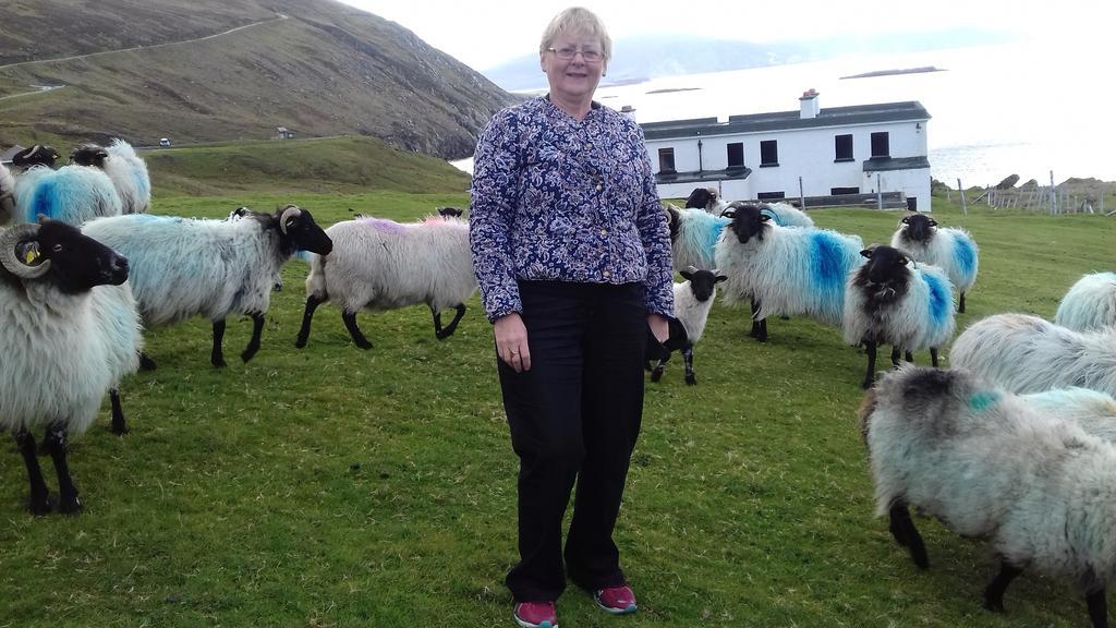 Achill West Coast House Bed and Breakfast Dooagh Buitenkant foto